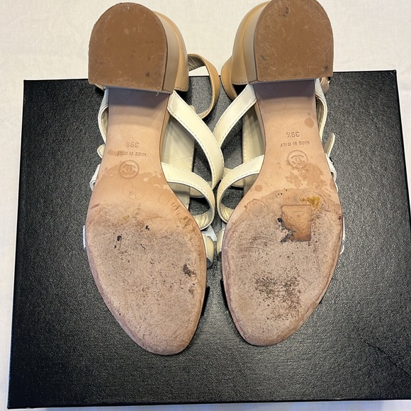 Chanel sandals biege black  and cream - Picture 4 of 7